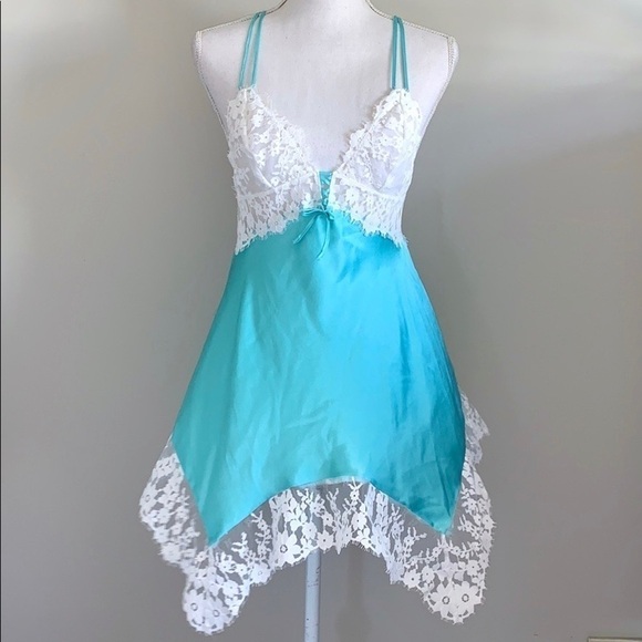 Victoria’s Secret Satin and Lace Slip - Picture 1 of 9